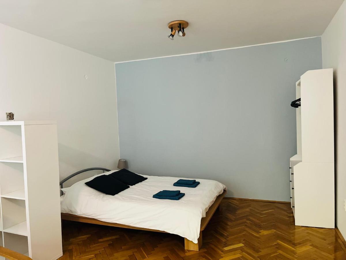 Bauhaus Flat In Amazing Location Διαμέρισμα Βουδαπέστη Εξωτερικό φωτογραφία